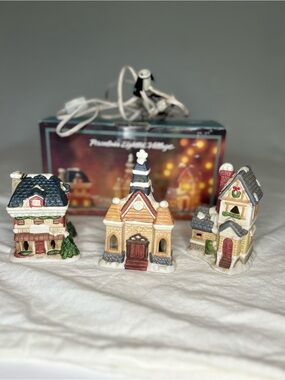 Vintage 1993 Dayton Hudson Porcelain Lighted Christmas Village Set of 3 Houses